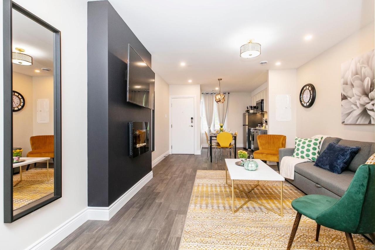 Luxury 1Br With King Bed - Steps From Byward Market! Apartment Ottawa Bagian luar foto